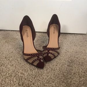 JustFab heels, 7.5